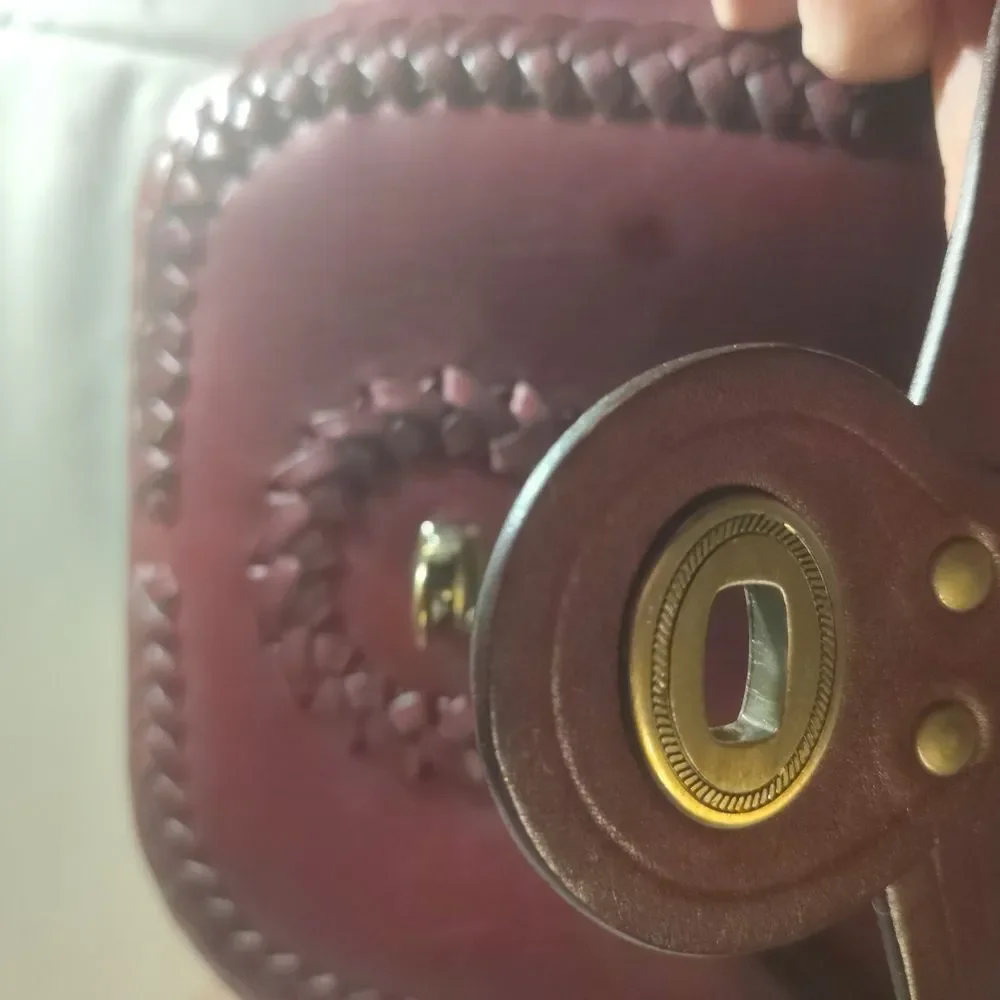Elegant Burgundy Leather Bag